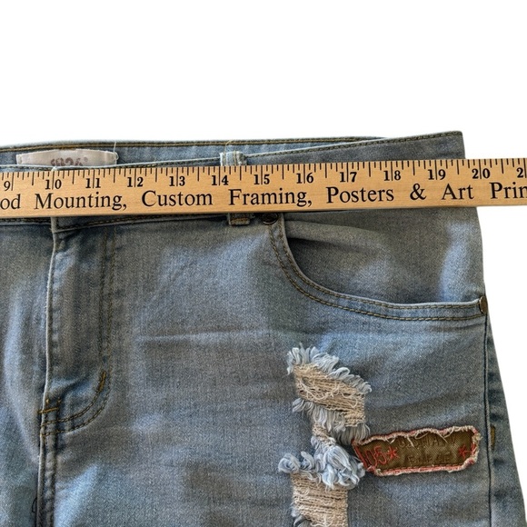 1826 Jeans Bermuda Shorts Womens Plus Size 18 Stretch Denim Distressed Patriotic - Picture 11 of 14